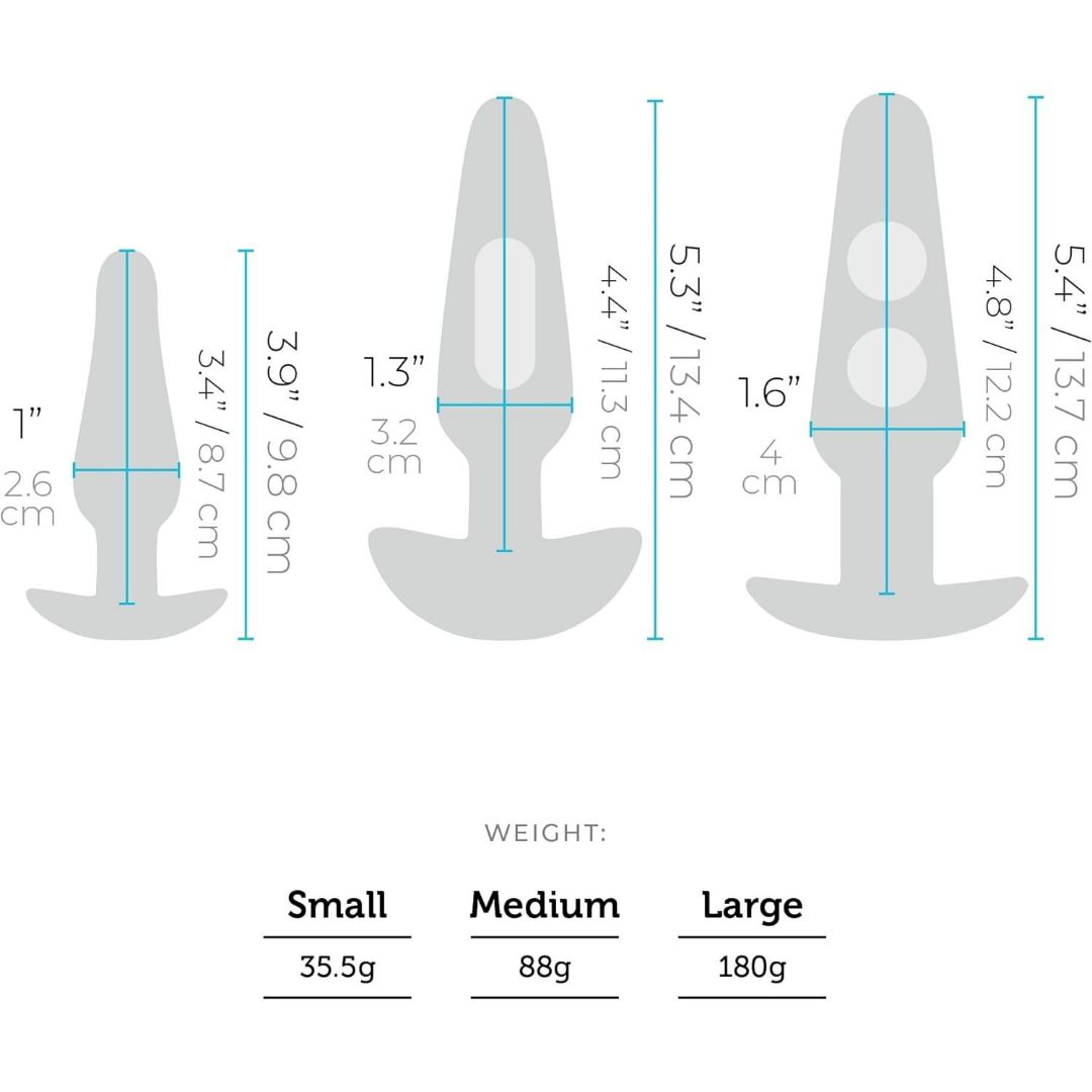 Depiction of the B-Vibe Anal Training Set, featuring three black silicone butt plugs in different sizes: small, medium, and large. Each plug includes dimensions in both centimeters and inches, with weights of 35.5g, 88g, and 180g. An ideal component for those seeking a comfortable exploration experience.