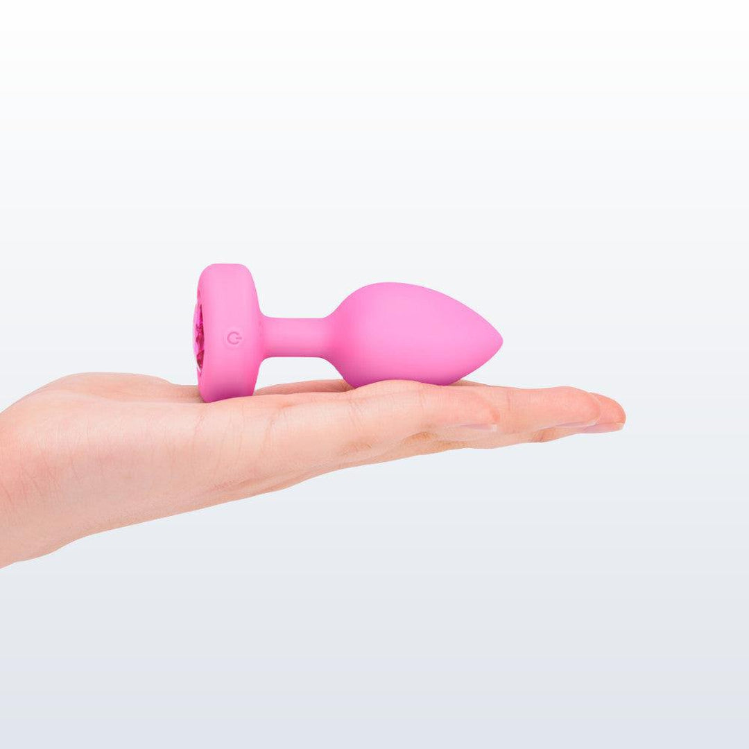 B-Vibe Vibrating Heart Plug Small/Medium - Pink Topaz