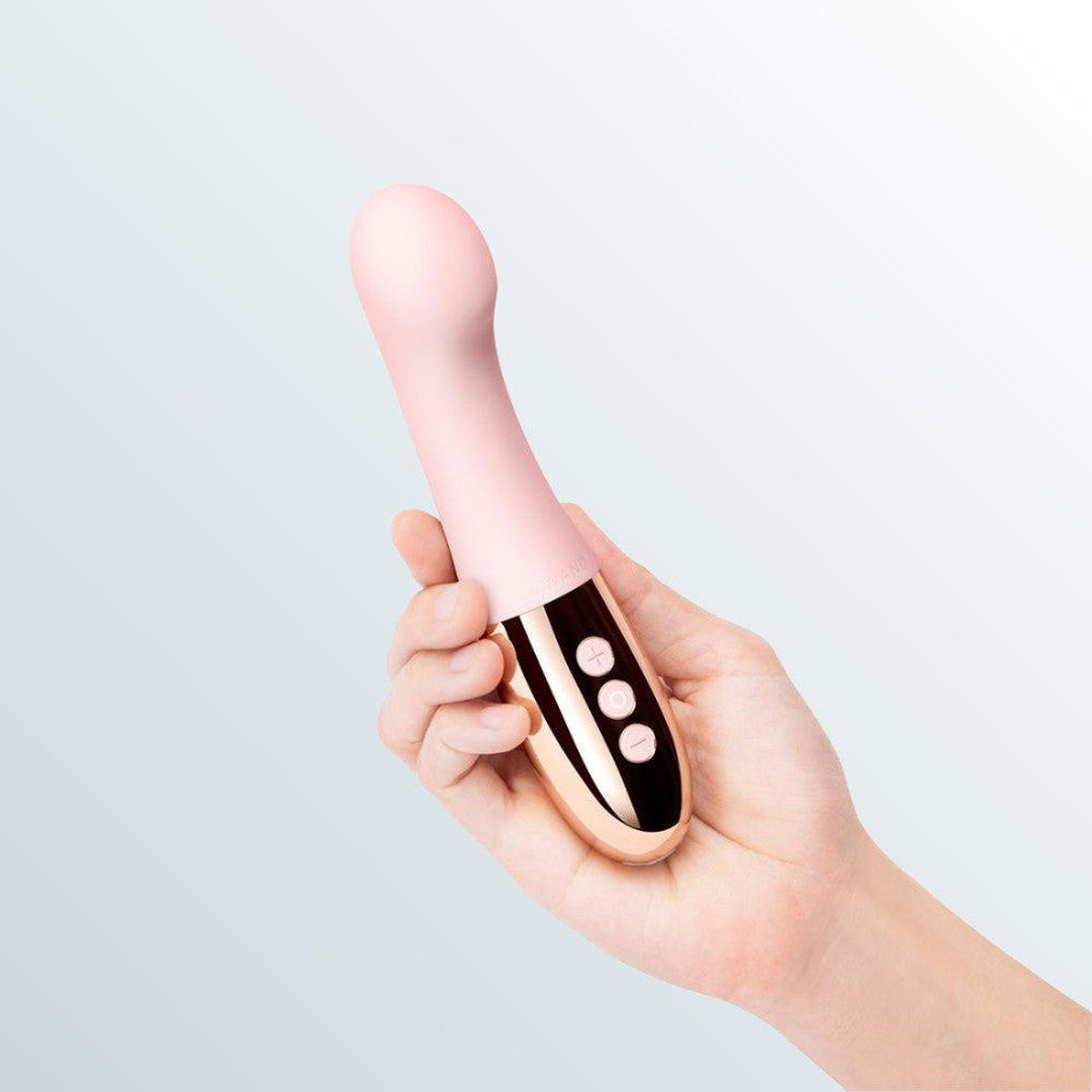 G-Spot Vibrator - Le Wand Gee Rose Gold Rechargeable Condomania.com G-Spot Vibrator - Le Wand Gee Rose Gold Rechargeable Condomania.com