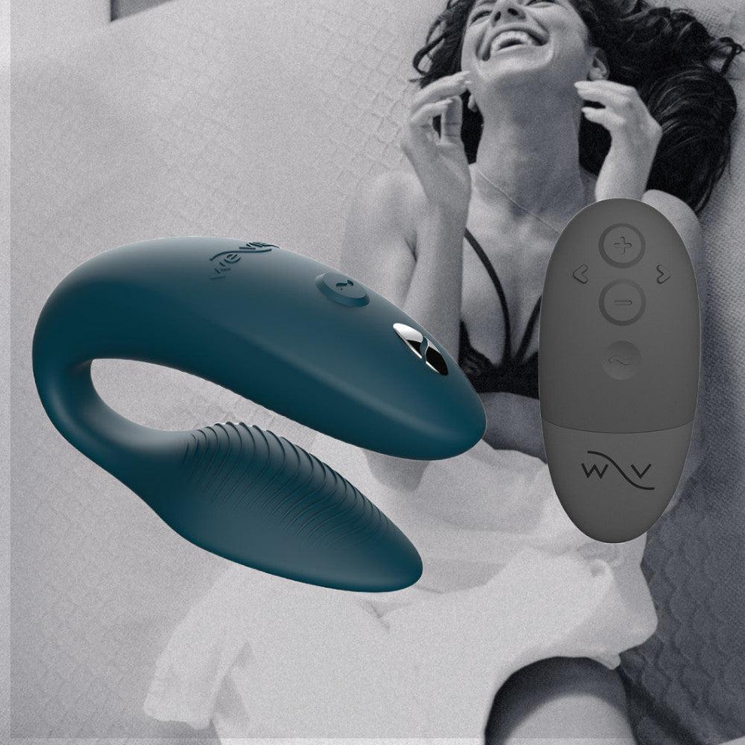 We-Vibe Sync 2 Couples Vibrator with App - Green Velvet